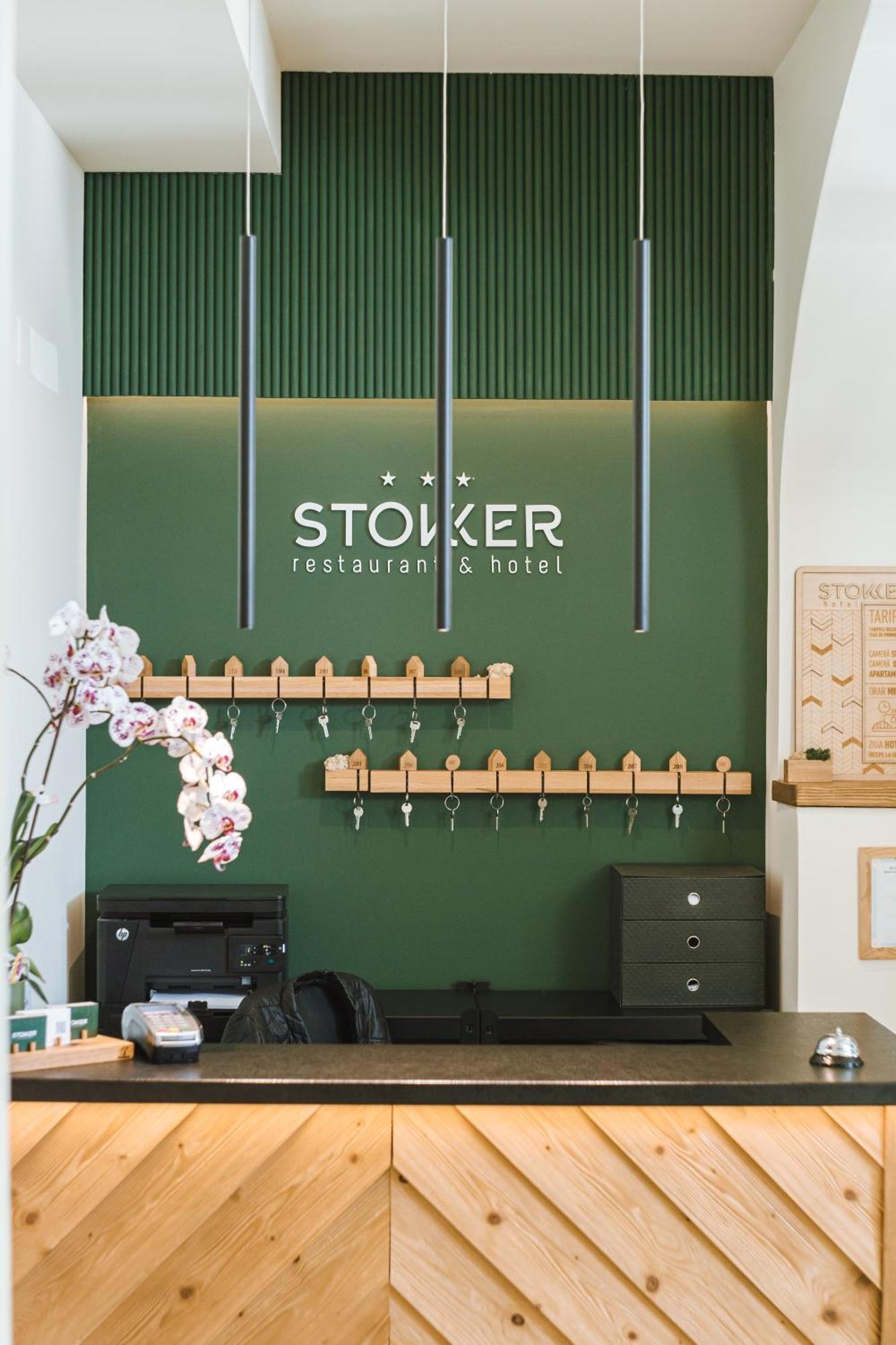 Stokker Hotel Oradea Exterior foto
